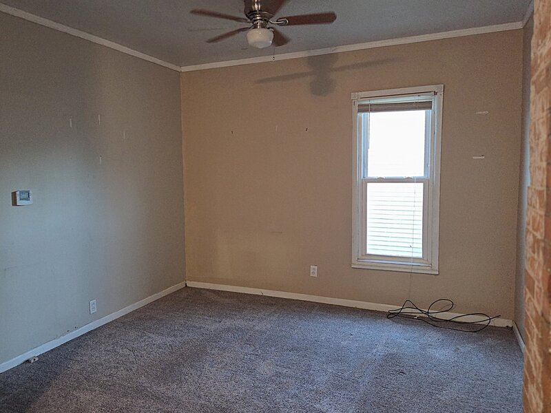 1824 W 6th Street Davenport IA 52802