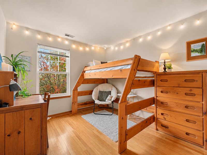 88 Johnson Court North Aurora IL 60542