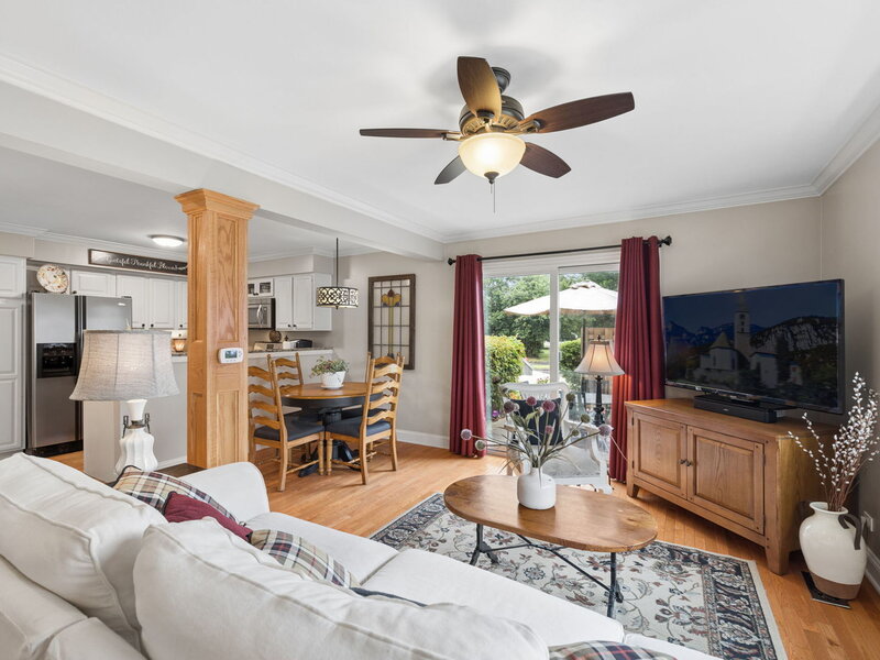 106 Queens Cove Barrington IL 60010