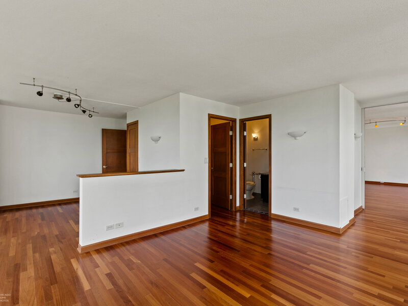 330 W Diversey Parkway Chicago IL 60657