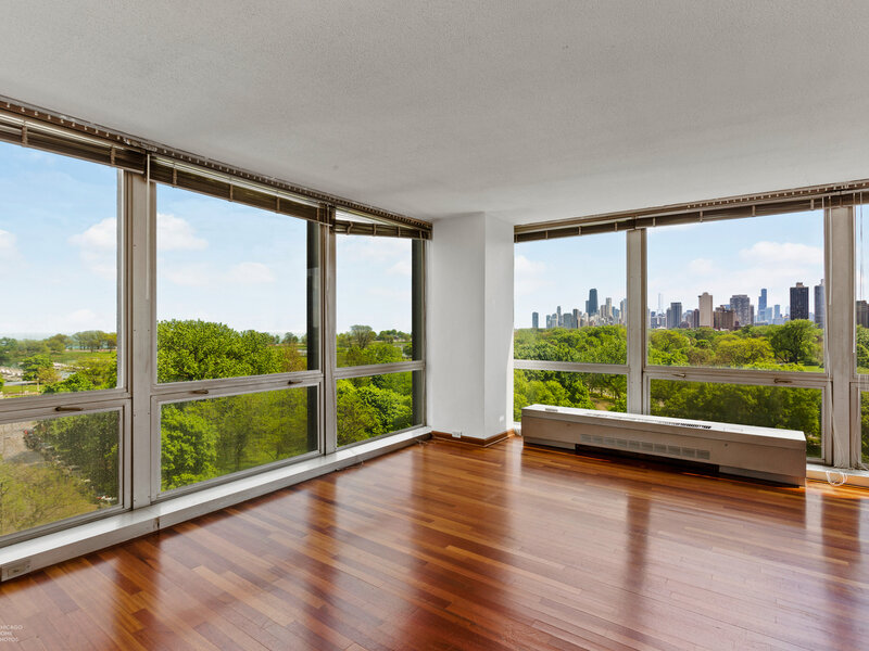 330 W Diversey Parkway Chicago IL 60657