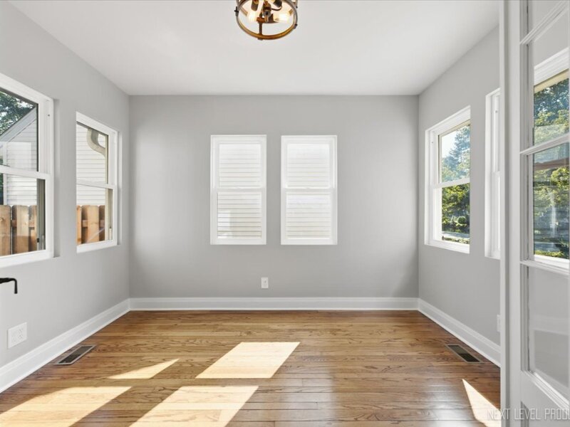 321 Woodward Avenue Geneva IL 60134
