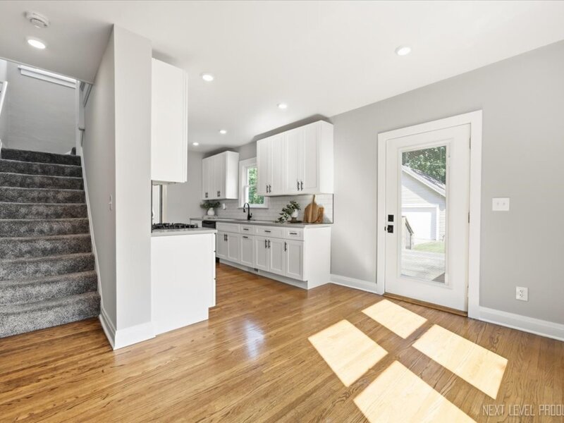 321 Woodward Avenue Geneva IL 60134