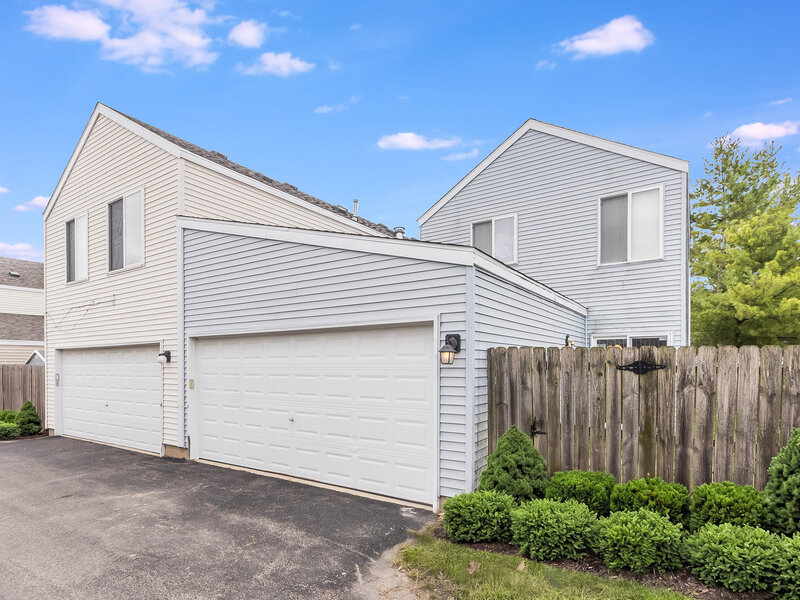 797 Serendipity Drive Aurora IL 60504