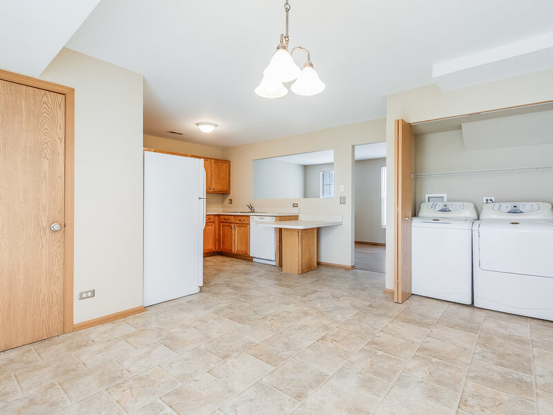 797 Serendipity Drive Aurora IL 60504