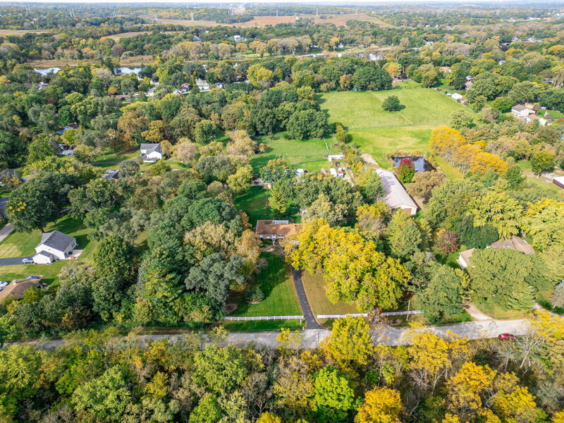 4917 Wayside Drive Mchenry IL 60051