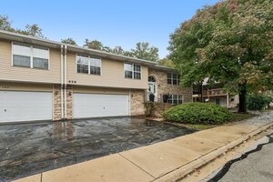 Photo of 959 Elderberry Circle Naperville IL 60563 Unit 107