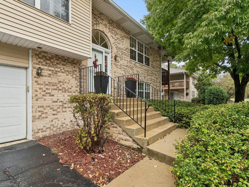 959 Elderberry Circle Naperville IL 60563