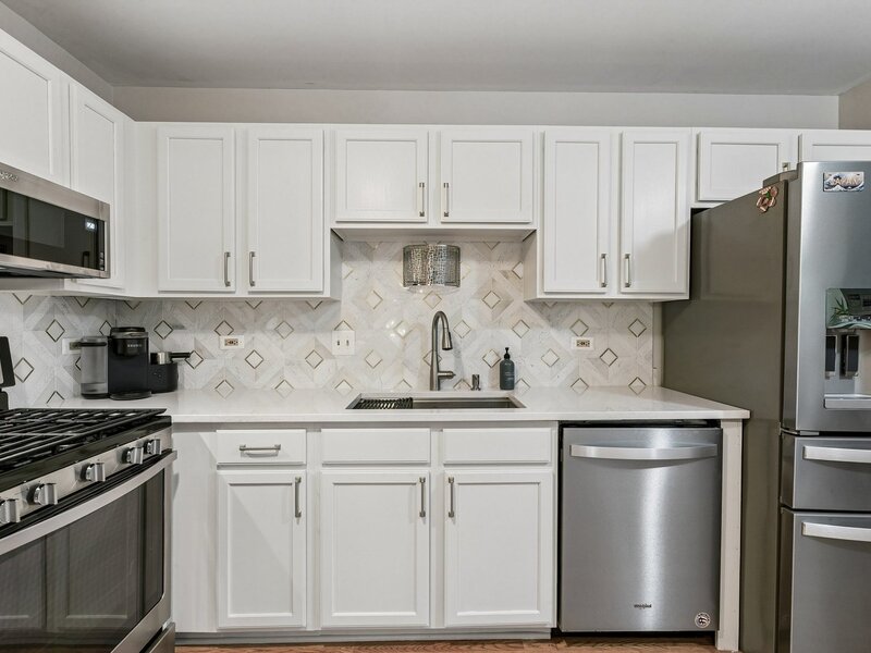 959 Elderberry Circle Naperville IL 60563