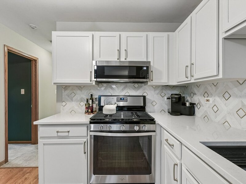 959 Elderberry Circle Naperville IL 60563