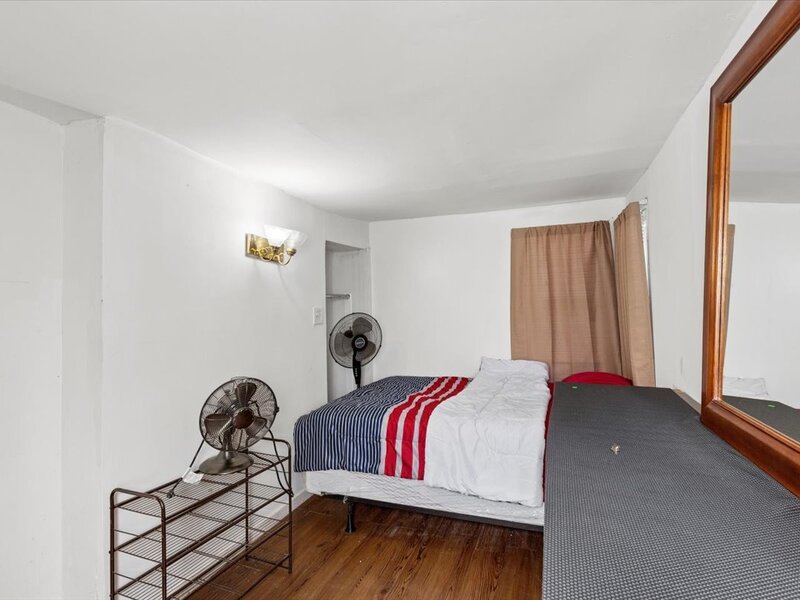3517 S Damen Avenue Chicago IL 60609