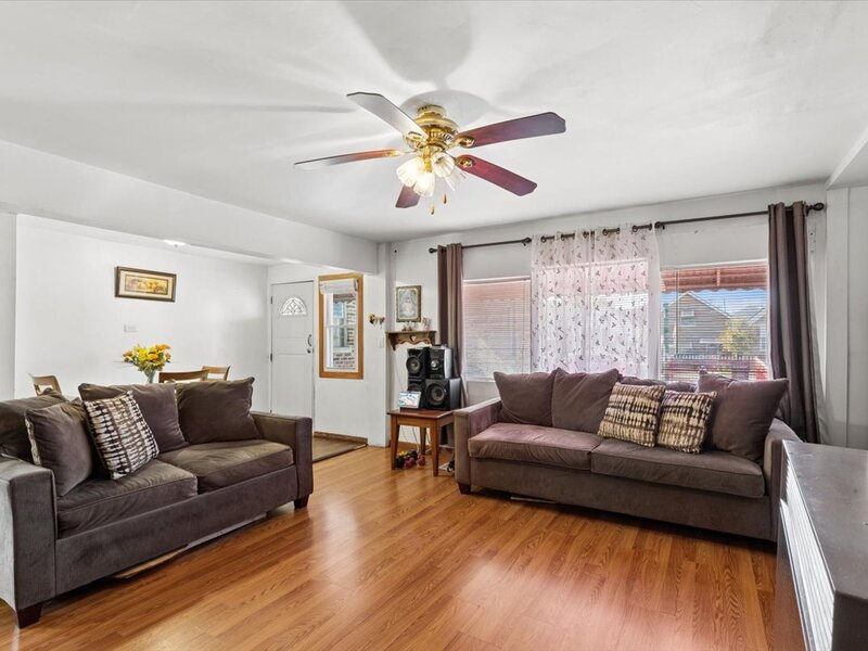 3517 S Damen Avenue Chicago IL 60609