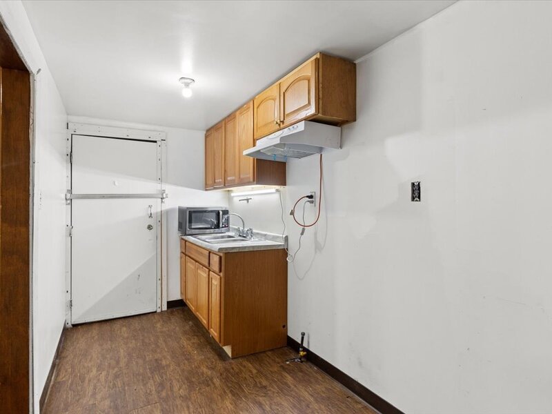 3517 S Damen Avenue Chicago IL 60609
