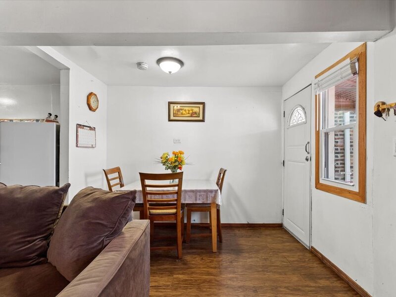 3517 S Damen Avenue Chicago IL 60609