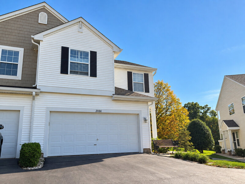 2084 Orchard Lane Carpentersville IL 60110