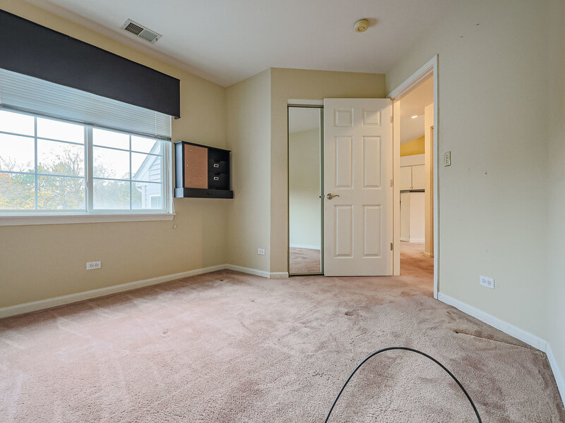 2745 Odlum Drive Schaumburg IL 60194