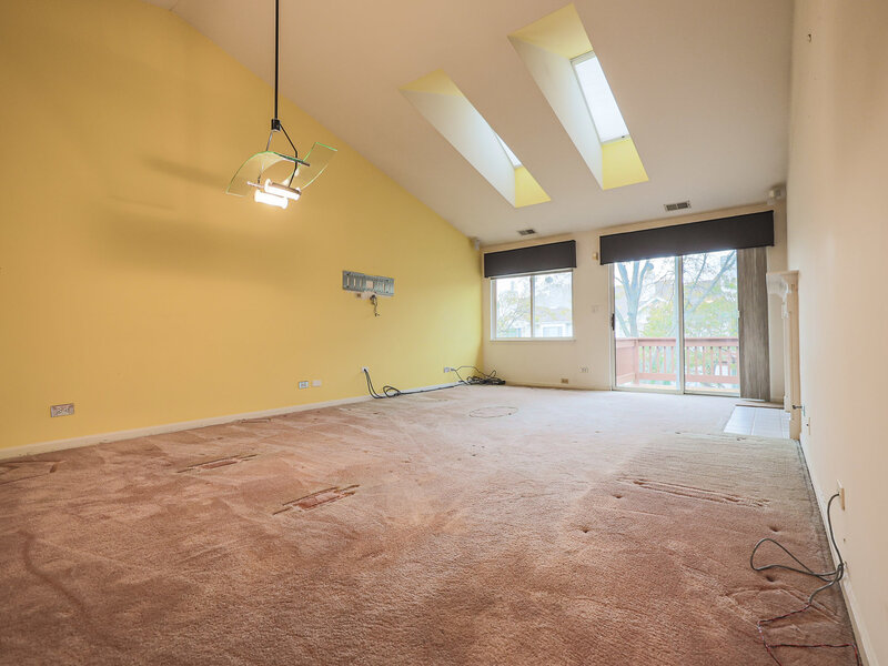 2745 Odlum Drive Schaumburg IL 60194