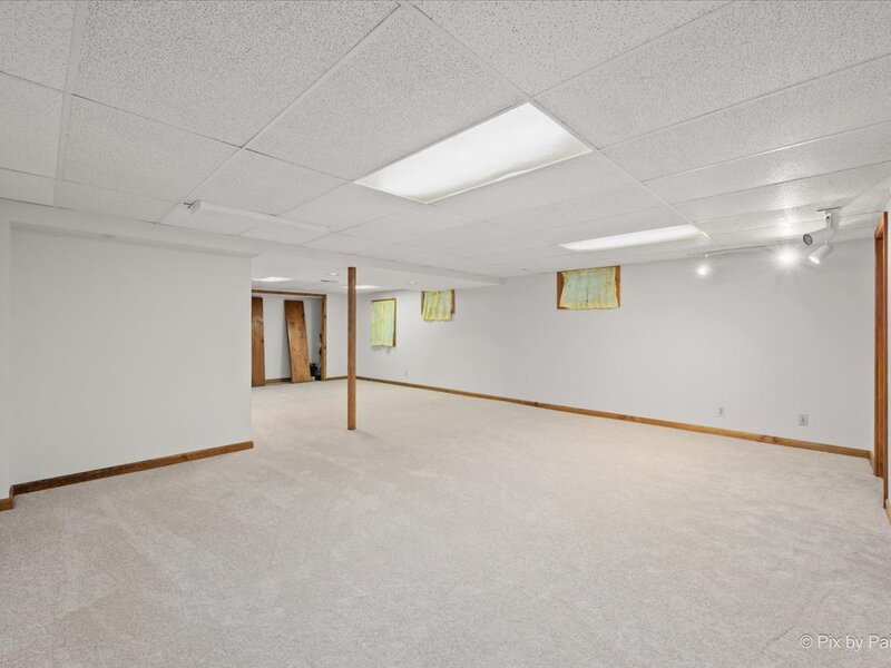 1305 Sequoia Road Naperville IL 60540
