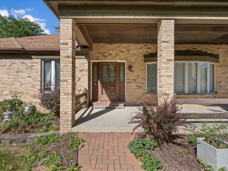 1305 Sequoia Road Naperville IL 60540