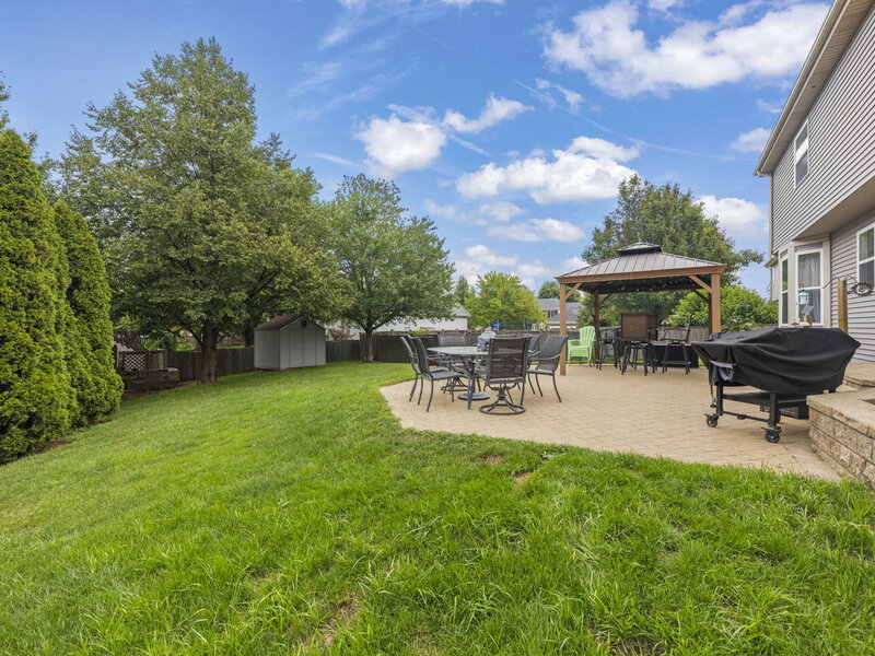 253 Carlton Mews Court Sugar Grove IL 60554