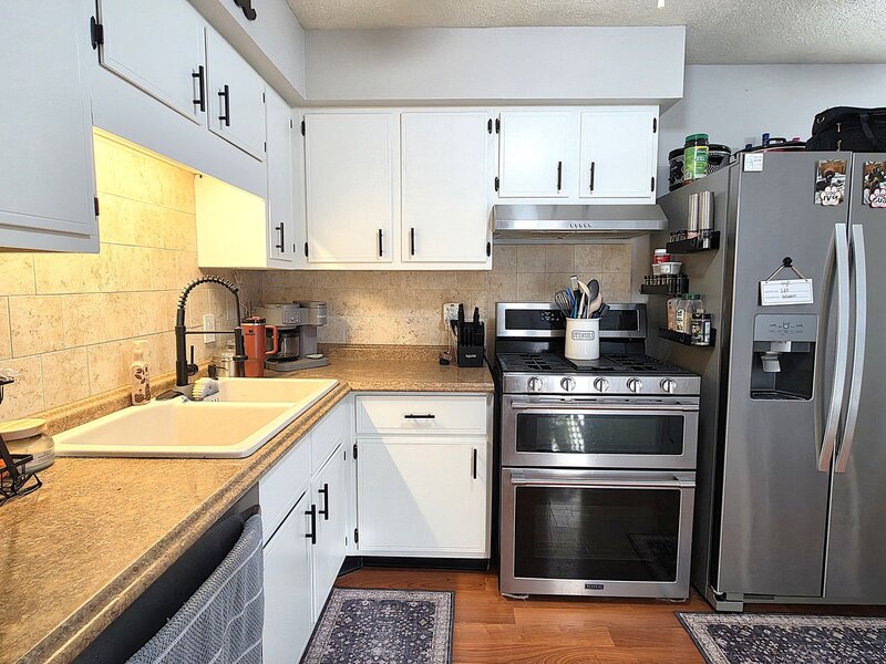 2015 Valley Drive Davenport IA 52806