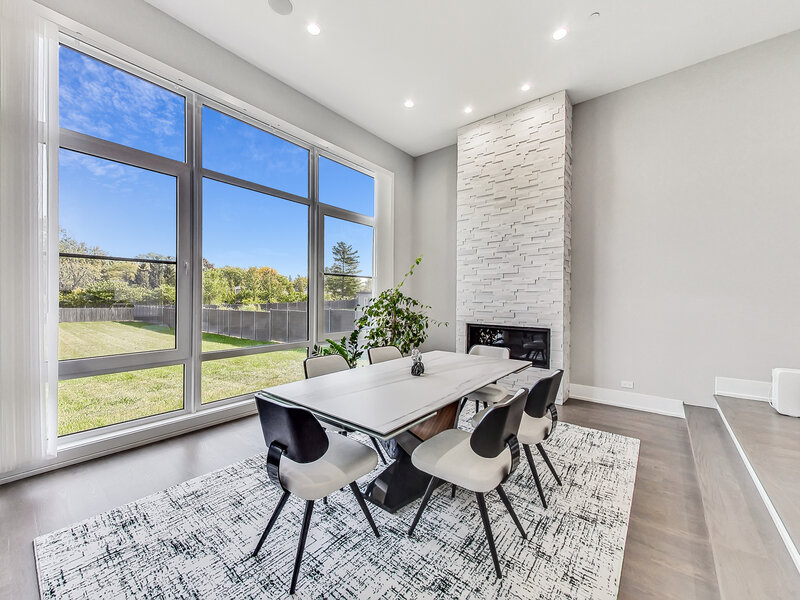 1331 Pfingsten Road Northbrook IL 60062