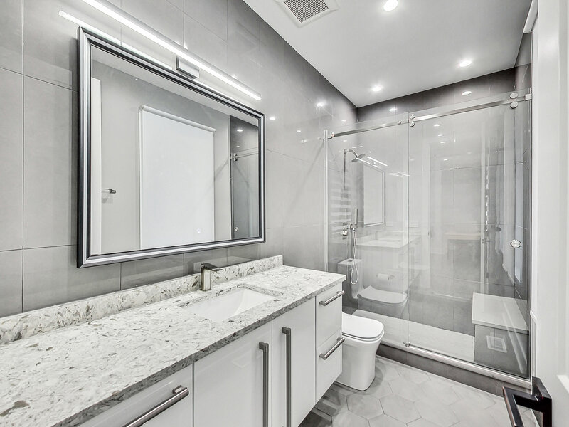 1331 Pfingsten Road Northbrook IL 60062