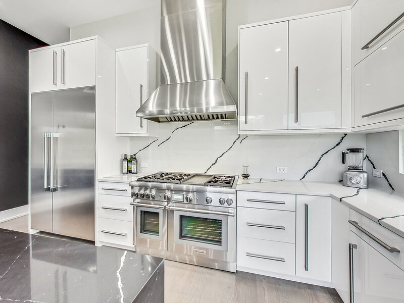 1331 Pfingsten Road Northbrook IL 60062