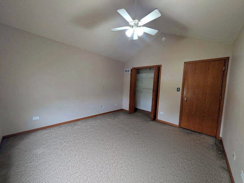 233 Highpoint Circle Bourbonnais IL 60914