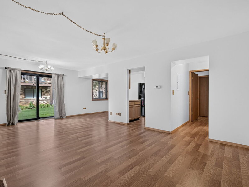 177 Uteg Street Crystal Lake IL 60014