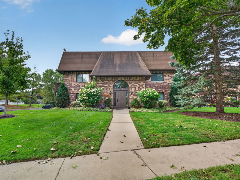 177 Uteg Street Crystal Lake IL 60014