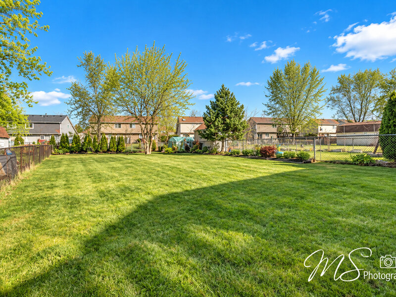 1784 Mccormick Lane Hanover Park IL 60133