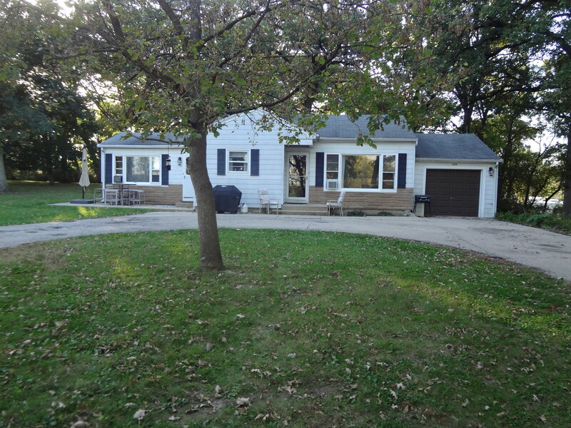 22206 N Kelsey Road Lake Barrington IL 60010