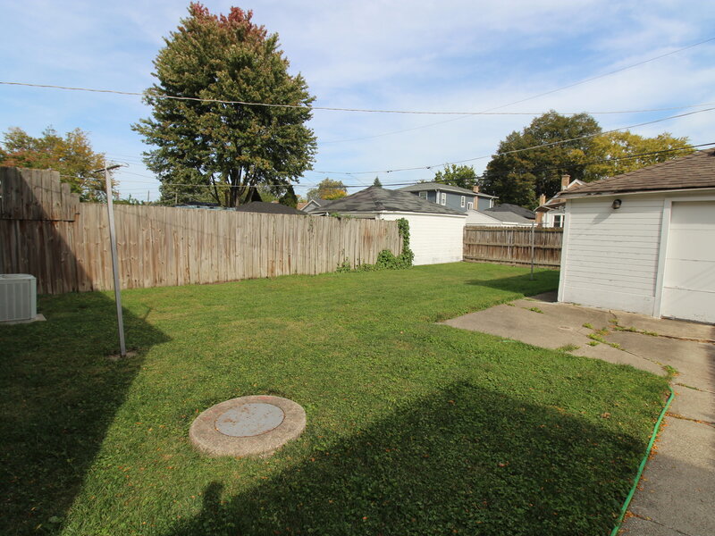 5431 N Natoma Avenue Chicago IL 60656