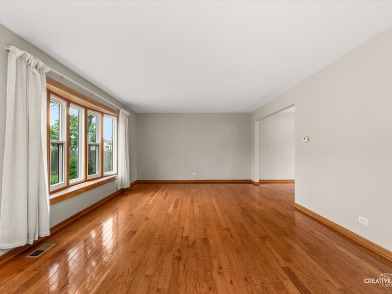 2213 Hamilton Lane Darien IL 60561