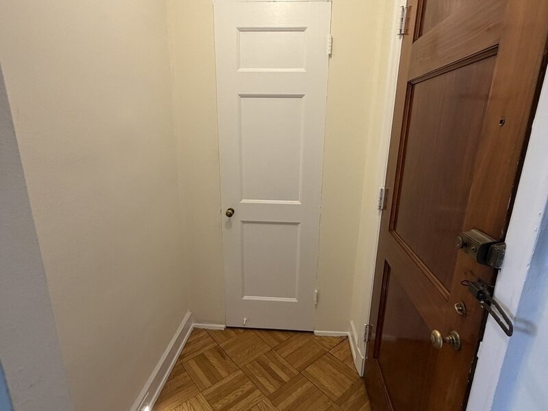 2000 N Lincoln Park West Chicago IL 60614