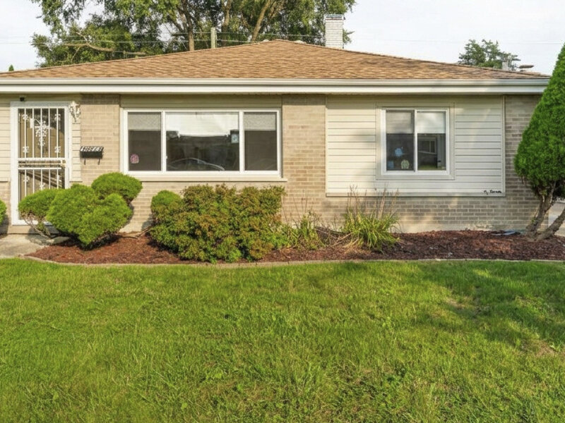 1373 Mackinaw Avenue Calumet City IL 60409
