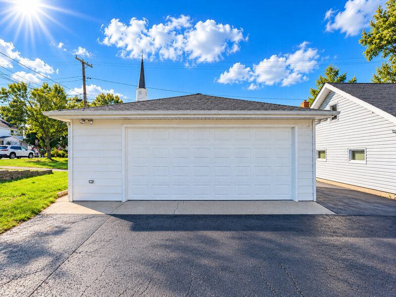 1803 N Center Street Crest Hill IL 60403