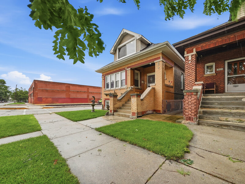 1601 S 51st Court Cicero IL 60804