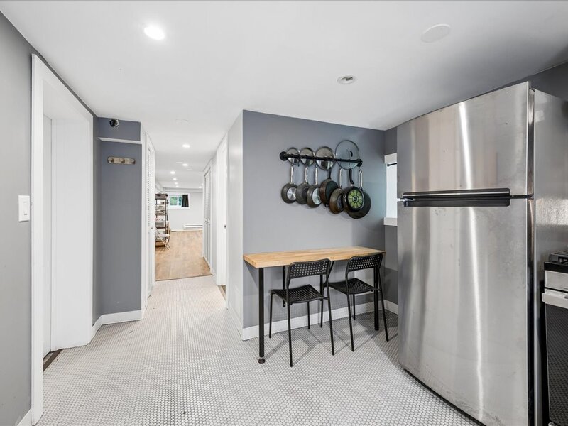 5325 N Linder Avenue Chicago IL 60630