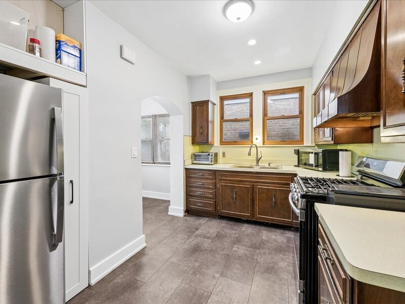 5325 N Linder Avenue Chicago IL 60630