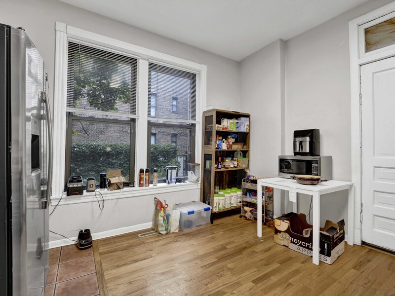 1406 W Flournoy Street Chicago IL 60607