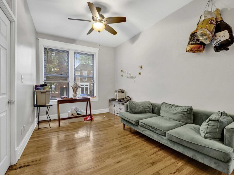 1406 W Flournoy Street Chicago IL 60607