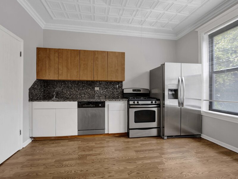 1406 W Flournoy Street Chicago IL 60607