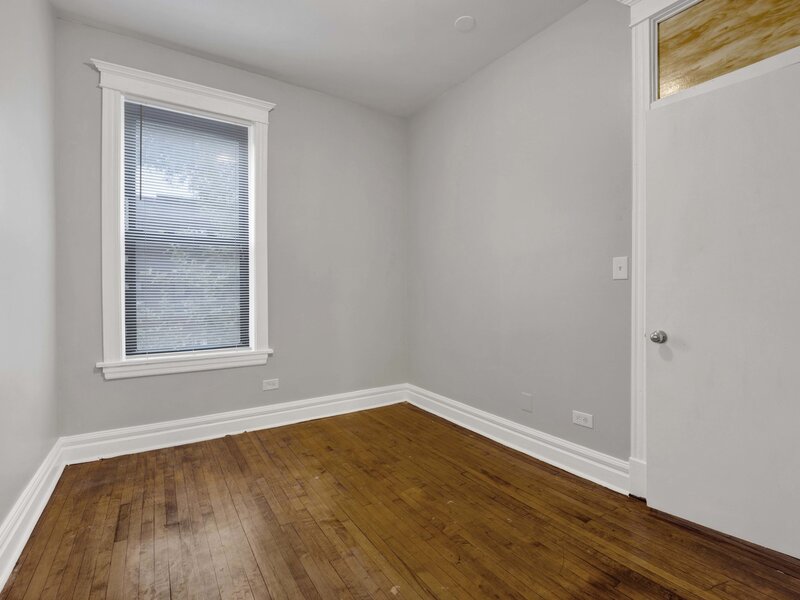 1406 W Flournoy Street Chicago IL 60607