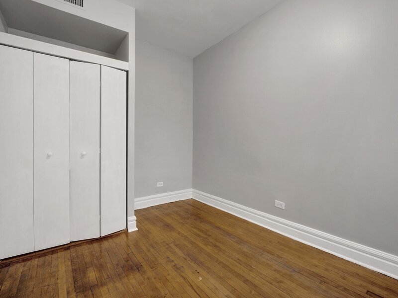 1406 W Flournoy Street Chicago IL 60607