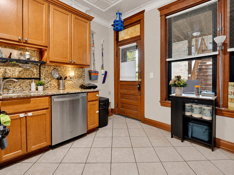 1404 W Flournoy Street Chicago IL 60607