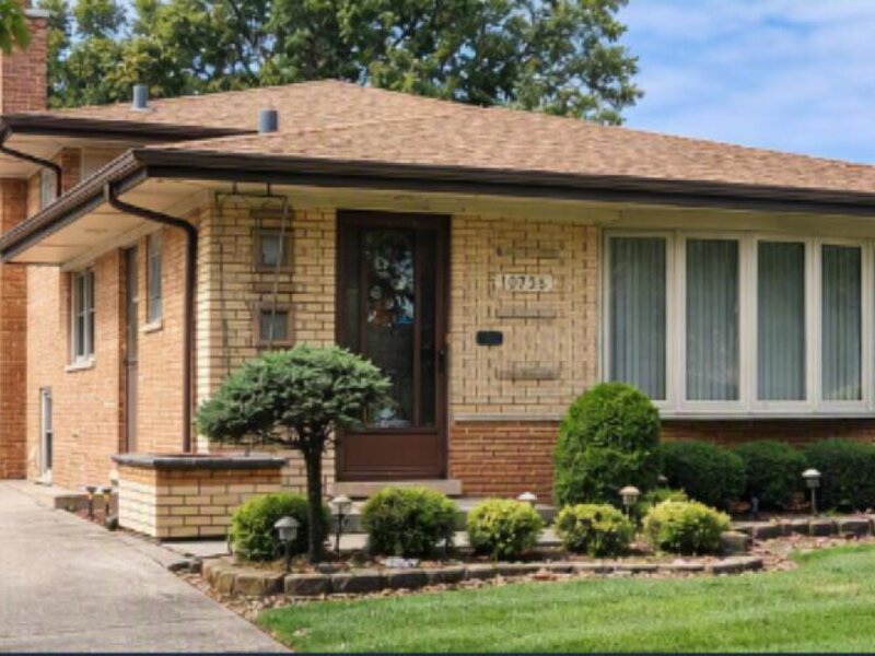 10736 Lawler Avenue Oak Lawn IL 60453