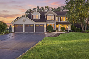 Photo of 1245 Alexandra Boulevard Crystal Lake IL 60014
