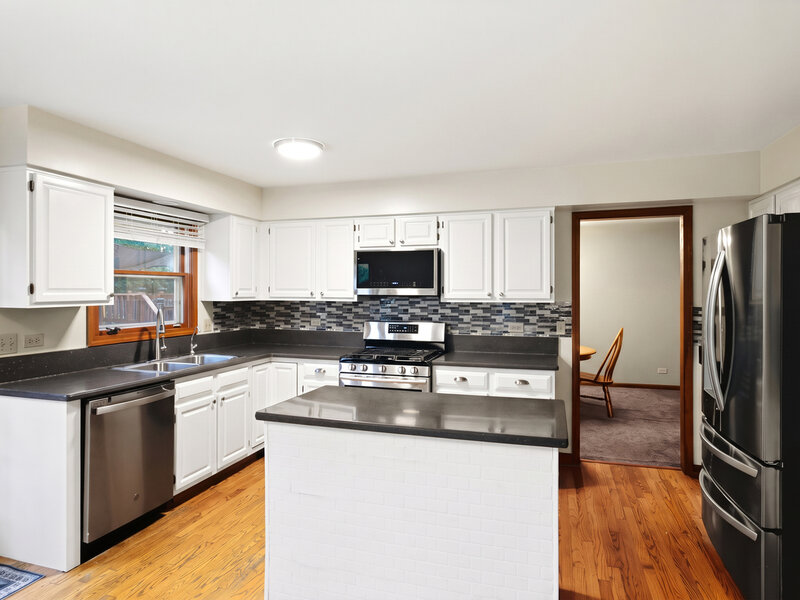 1245 Alexandra Boulevard Crystal Lake IL 60014